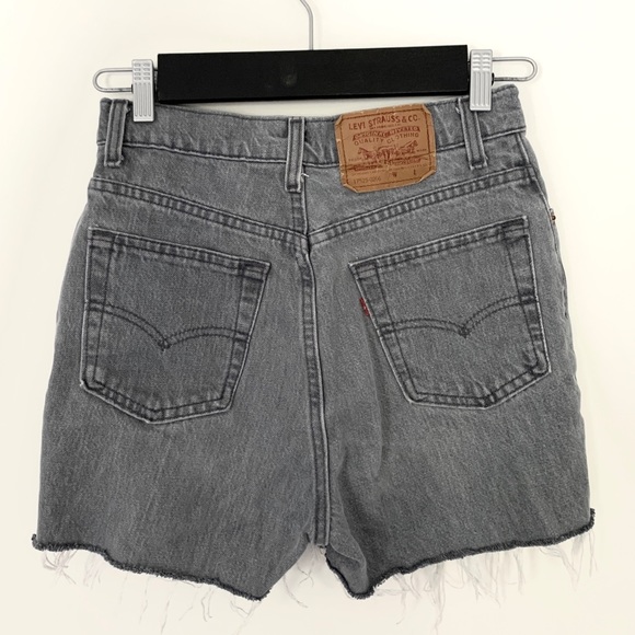 Vintage Levis Cutoff Shorts - Picture 2 of 5